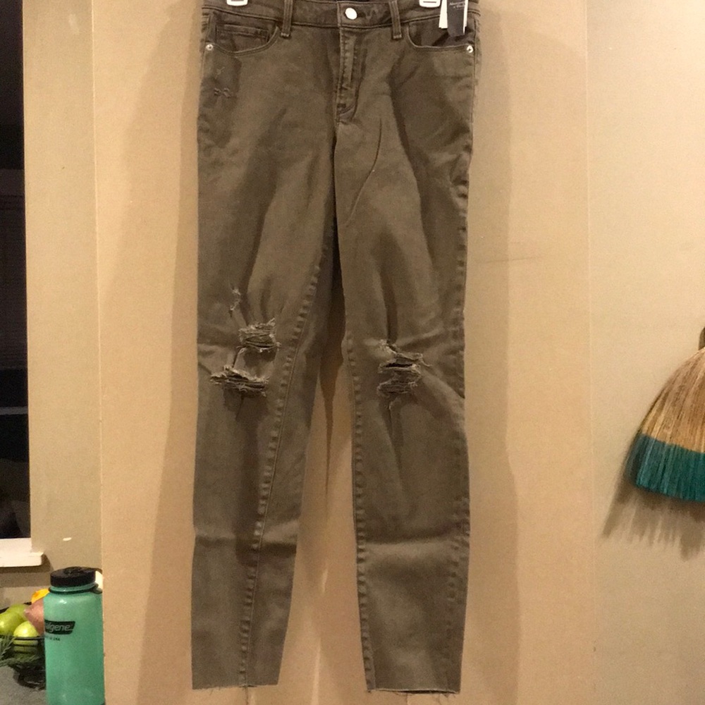 NWT A&F Camo Green Distressed Jeans